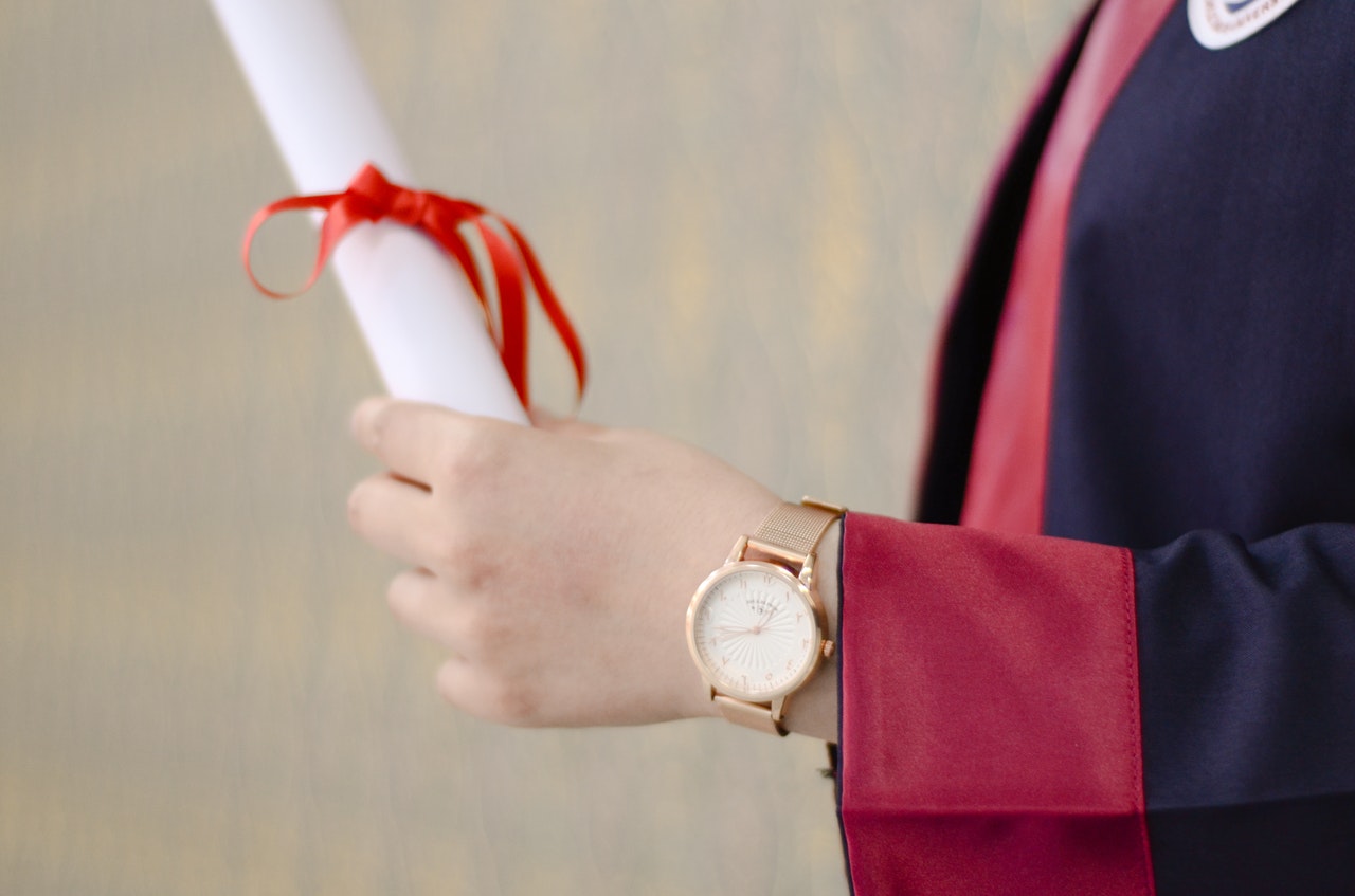 Você realmente precisa de um diploma para trabalhar com moda?
